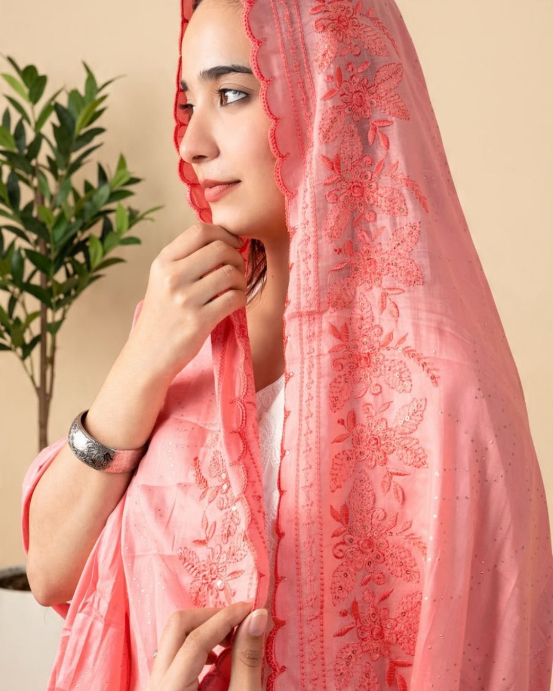 Londoni Shella All-Over Floral Jaal Embroidered Dupatta Set (9 Pieces | 9 Colours | 9 Designs) - Image 2
