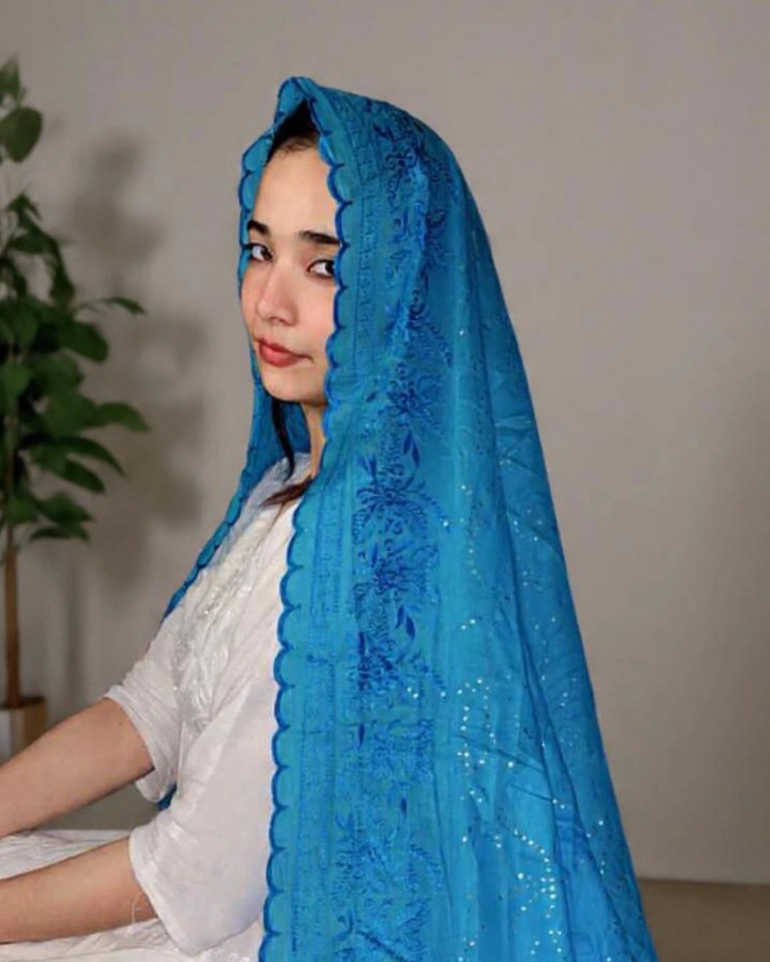 Londoni Shella Statement Border Embroidered Cotton Dupatta Set (9 Pcs / 9 Colors) - Image 8