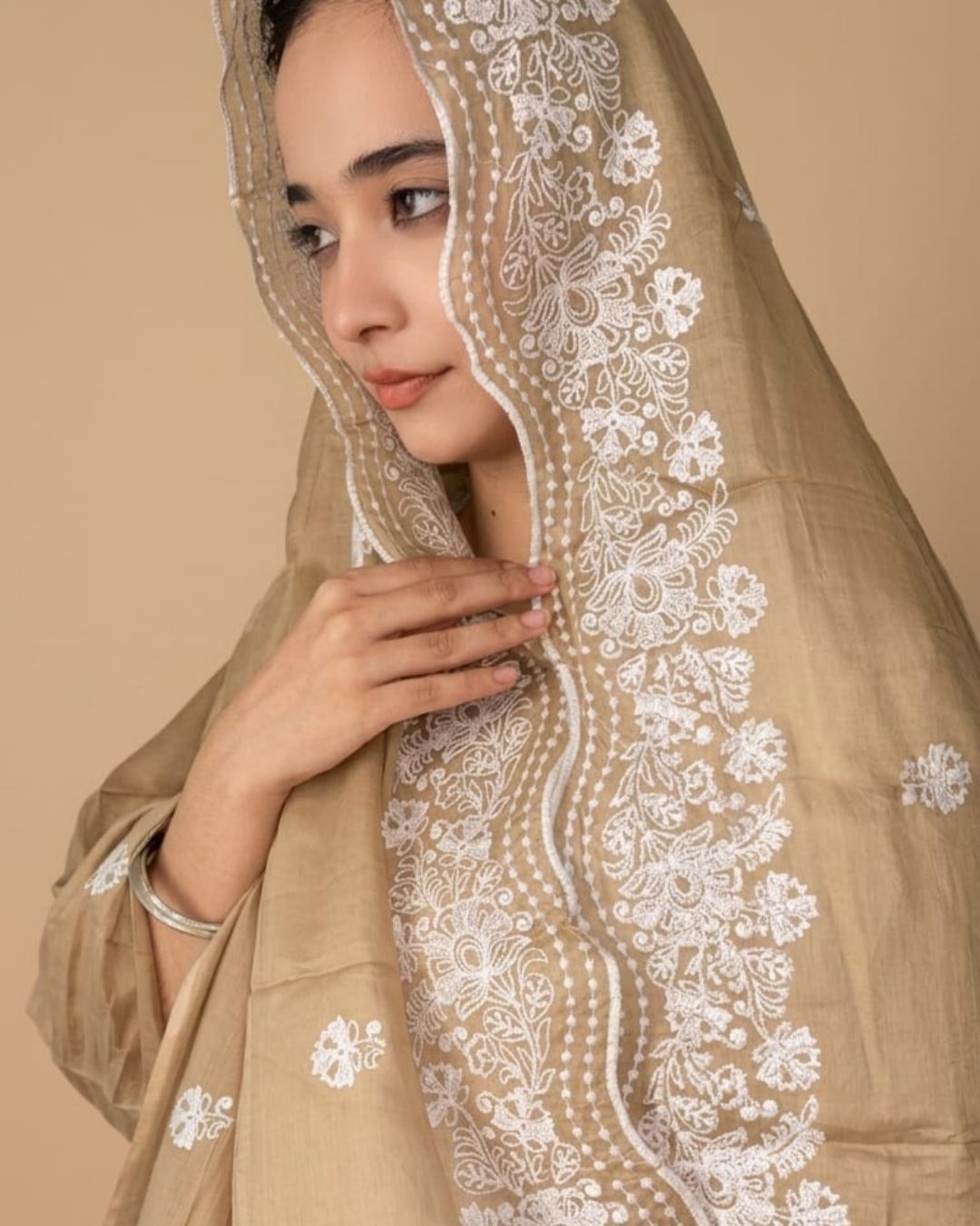 Londoni Shella Statement Border Embroidered Cotton Dupatta Set (9 Pcs / 9 Colors) - Image 7
