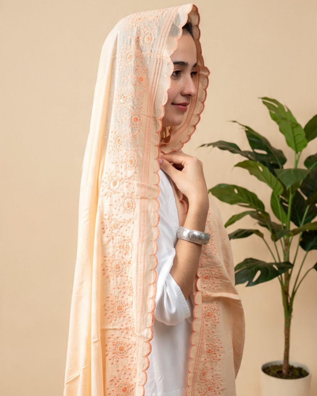 Londoni Shella Statement Border Embroidered Cotton Dupatta Set (9 Pcs / 9 Colors) - Image 6