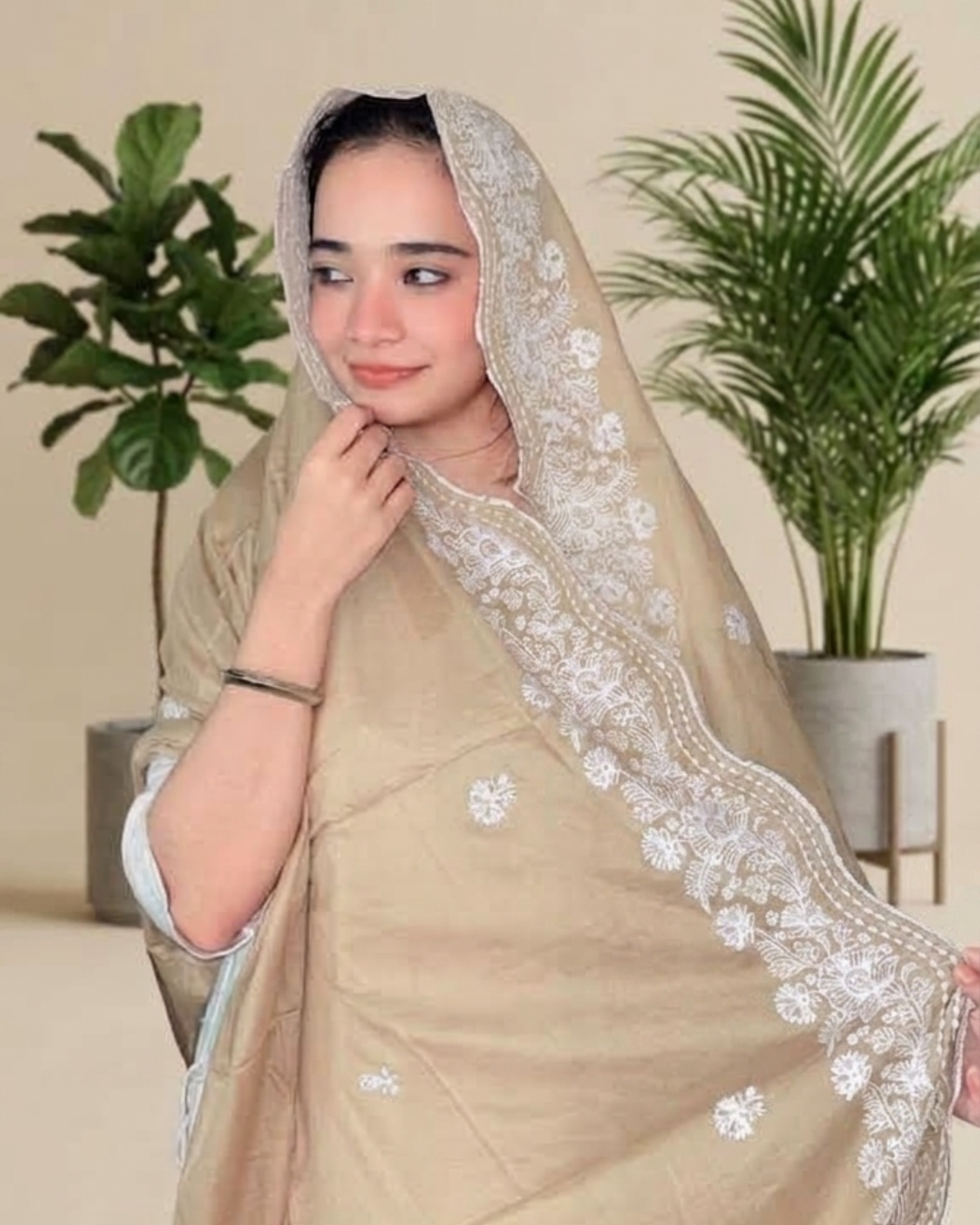 Londoni Shella Scalloped Embroidery Edge Cotton Malmal Dupatta Set (9 Pieces | 9 Colours | 9 Embroidery Designs )