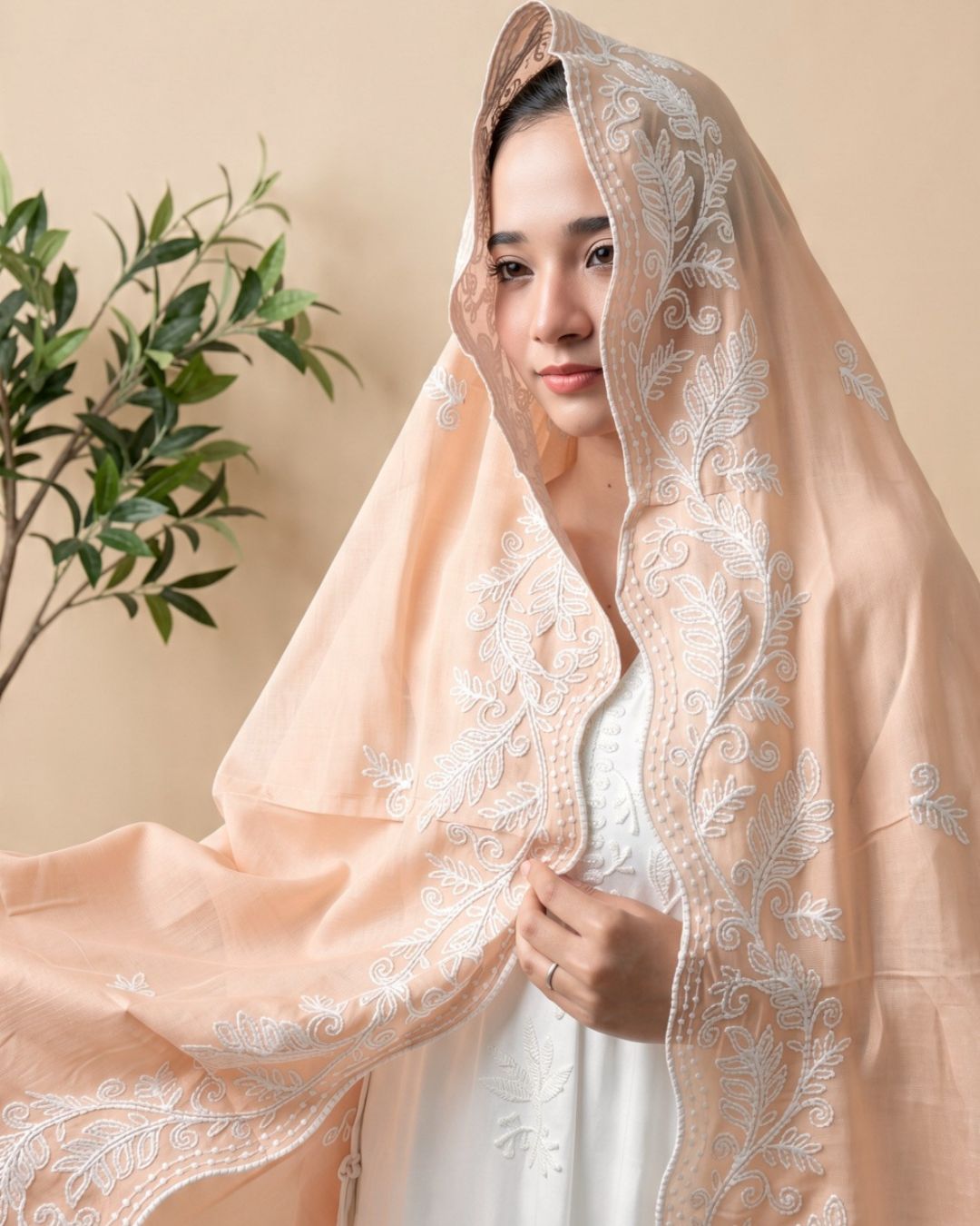 Londoni Shella Star Motif Embroidered Cotton Malmal Dupatta Set (9 Pieces | 9 Colours | 9 Embroidery Designs) - Image 3
