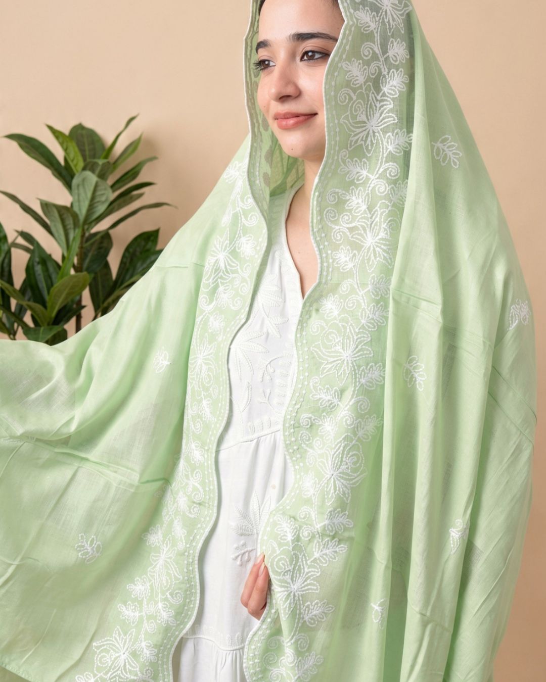 Londoni Shella Floral Embroidered Cotton Mal Mal Dupatta Set (9 Pieces | 9 Colours | 9 Embroidery Designs) - Image 4
